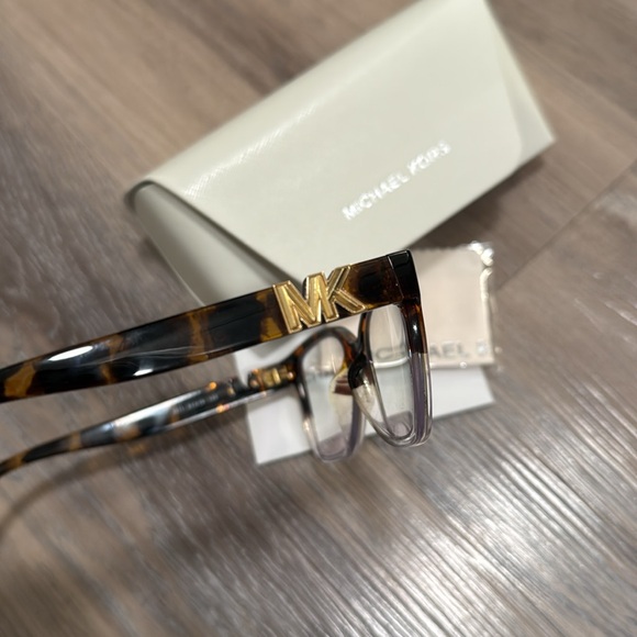 MICHAEL KORS Eyeglasses 3911 51-16 140 Tortoise Frames - Picture 5 of 6